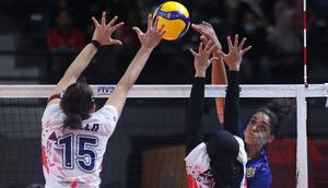 Kemenangan perdana Jakarta Electric PLN di Proliga 2026 tak lepas dari duet pemain asing mereka, Neriman Ozsoy dan Celeste Plak. (Dok. PBVSI)