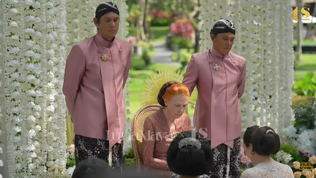9 Momen Siraman Luna Maya dan Maxime Bouttier,