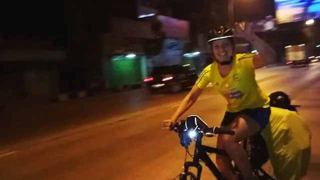 Bersepeda Keliling Dunia