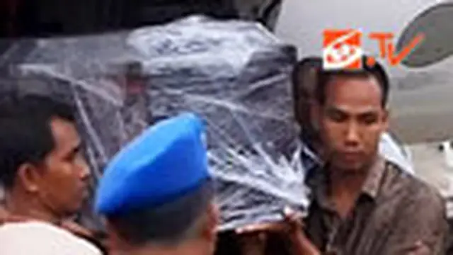 Jenazah Sudwikatmono Tiba di Tanah Air