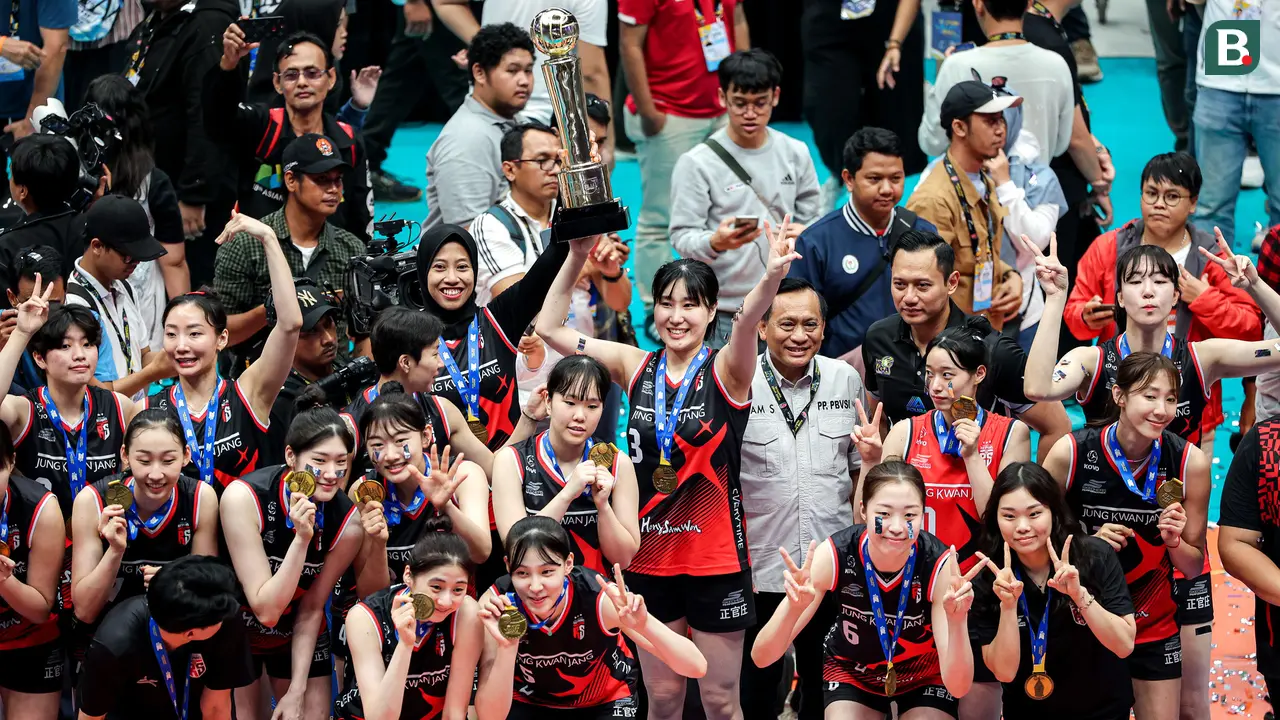 Foto: Megawati MVP, Red Sparks Jinakkan Indonesia All Star dan Hibur Publik Indonesia Arena dalam Ekshibisi Fun Volleyball