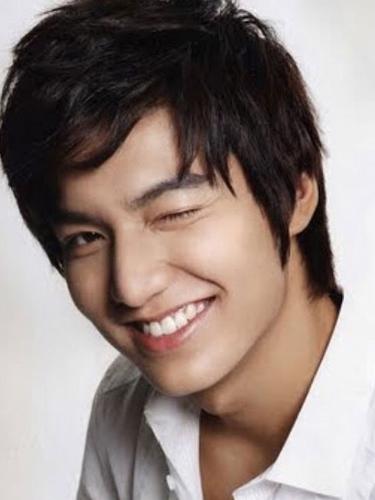 Lee Min Ho Sudah Lama Ingin Lancarkan Serangan Kepada Suzy News Entertainment Fimela Com