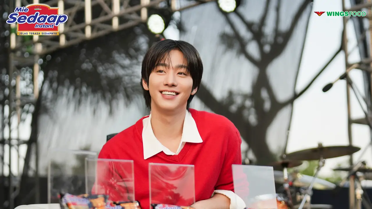 Ahn Hyo Seop Datang ke Bandung dalam Acara Come See Mie Fest 2026 sebagai Brand Ambassador Mie Sedaap