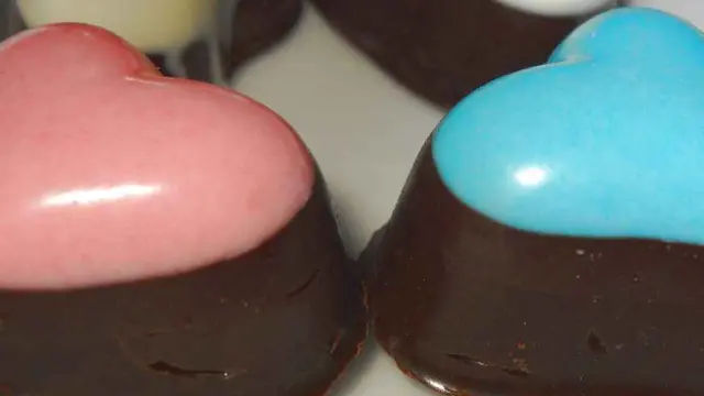 Ragam Kreasi Kudapan Cokelat dari awrcaklet, Bikin Happy Para Choco Lover! (4)