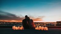 Seduction quotes to bring back passion to your love life. (Photo: Nathan Dumlao/Unsplash)