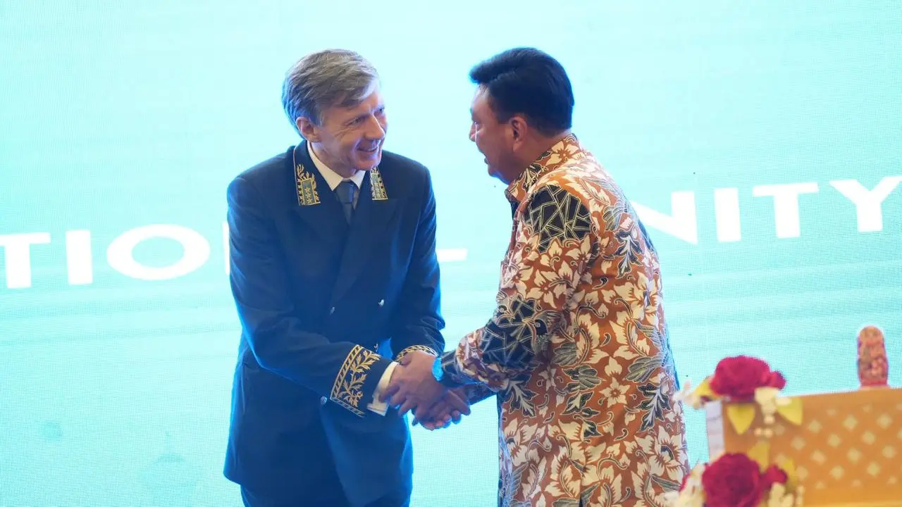 Menteri Koordinator Bidang Politik dan Keamanan (Menko Polkam) Jenderal Polisi (Purn) Budi Gunawan menghadiri perayaan National Day Federasi Rusia di Hotel Mulia Senayan, Jakarta, Senin (4/11) malam (Istimewa)