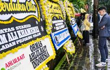 FOTO: Karangan Bunga Duka Cita untuk Ayatollah Ali Khamenei di Jakarta