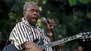 Pemilik nama lengkap Riley B. King itu diduga meninggal karena penyakit diabetes yang sudah lama dideritanya pada Kamis (14/5/2015) waktu setempat di Las Vegas, Amerika Serikat. (REUTERS/Laszlo Balogh/Files)