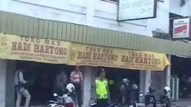 Emas 27 Gram Raib Digondol Perampok