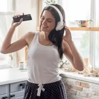 Ide Weekend di Rumah yang Tidak Membosankan, Anti Rebahan Melulu. (Gambar: Magnific/Magnific)