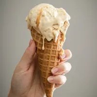 ilustrasi es krim/Photo by Dana DeVolk on Unsplash