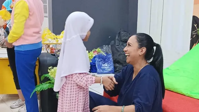 Shahnaz Haque ajak belanja anak yatim (Instagram/shahnaz.haque)
