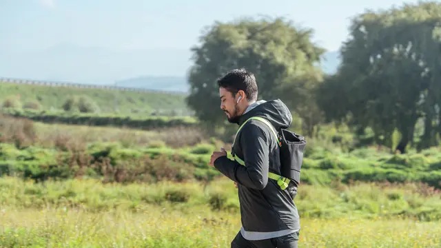Weighted vest walking