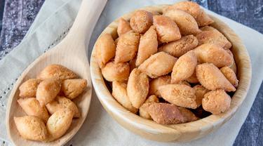 Resep Biji Ketapang Renyah Cocok Untuk Kue Lebaran