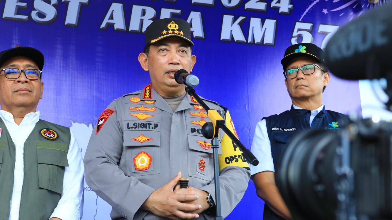 Marak Pemalakan saat Libur Nataru, Kapolri Perintahkan Jajaran Perbanyak Patroli di Tempat Wisata