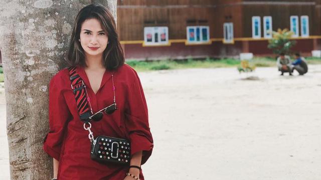 [Bintang] Vanessa Angel