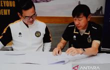 Mills dan STY Academy Bangun Fondasi Sepak Bola Usia Dini Lewat Kolaborasi Strategis