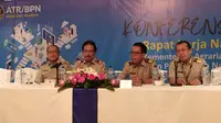 Menteri Agraria dan Tata Ruang/Kepala Badan Pertanahan Nasional (ATR/BPN) Sofyan Djalil dan Sekretaris Jenderal Kementrian ATR/BPN Himawan Arief Sugoto.