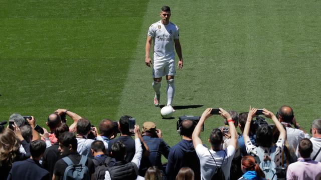 Luka Jovic Resmi Diperkenalkan Jadi Pemain Baru Real Madrid
