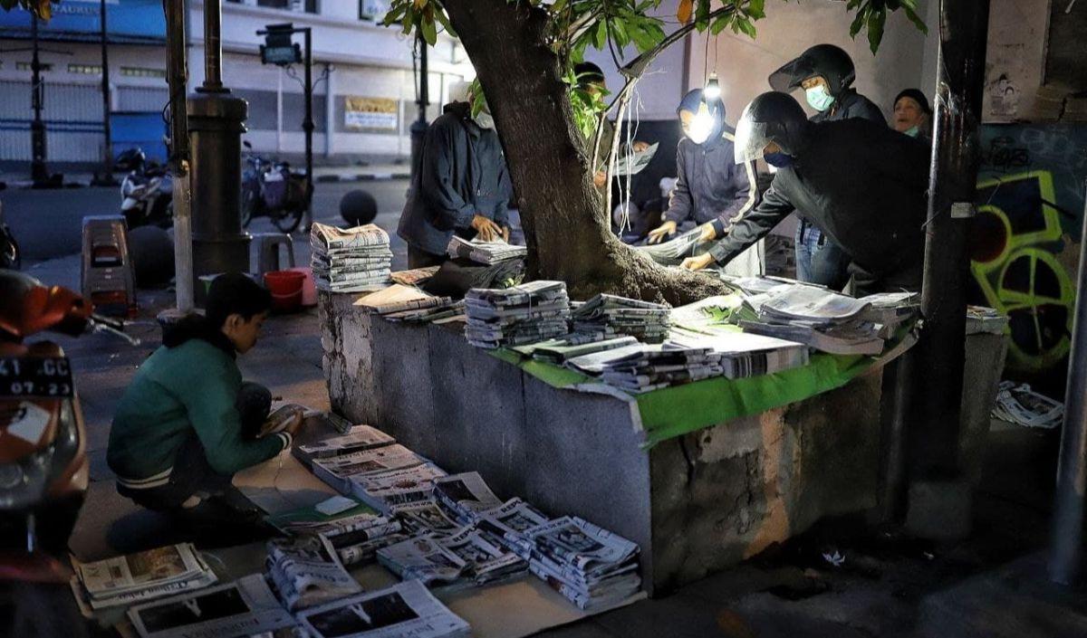 Kala Loper Koran Berjajar Sejak Pukul 04:00 WIB Pagi Cikapundung