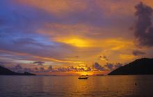 Liburan ke Pantai Carolina, Destinasi Wisata yang Sudah Populer Sejak Tahun 80-an di Bungus Selatan