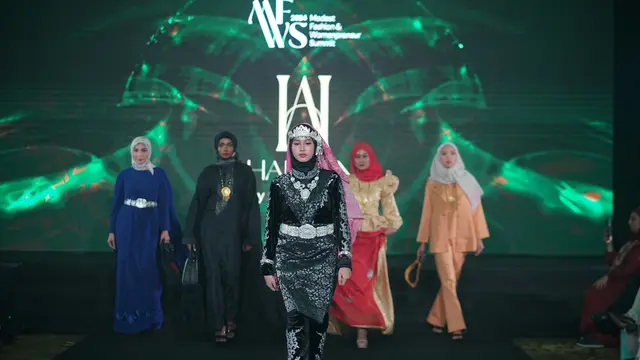 Parade Busana Modest Wear dari Desainer Indonesia dan Singapura Buka Gelaran MFWS 2024 di Kuala Lumpur