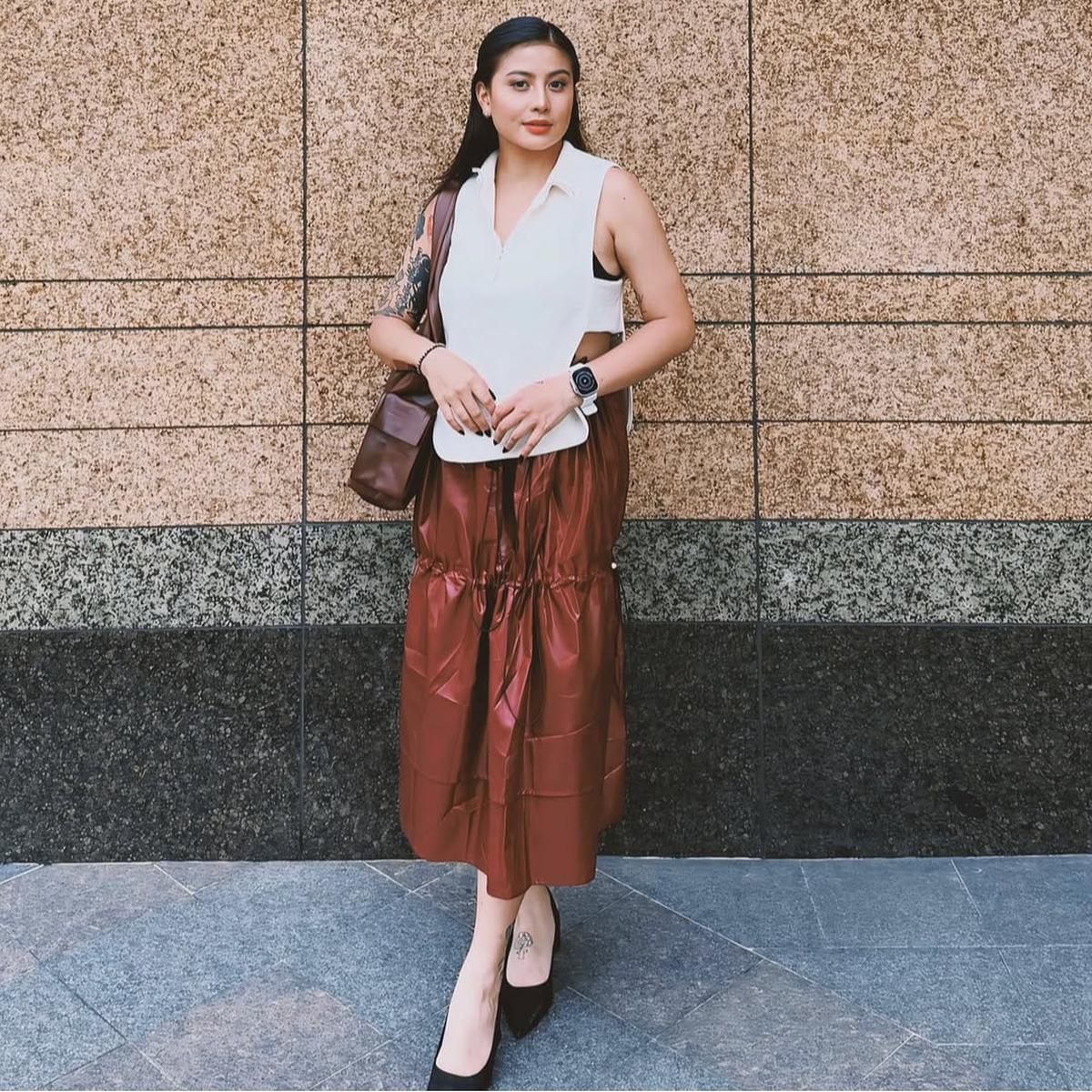 Potret Outfit Awkarin