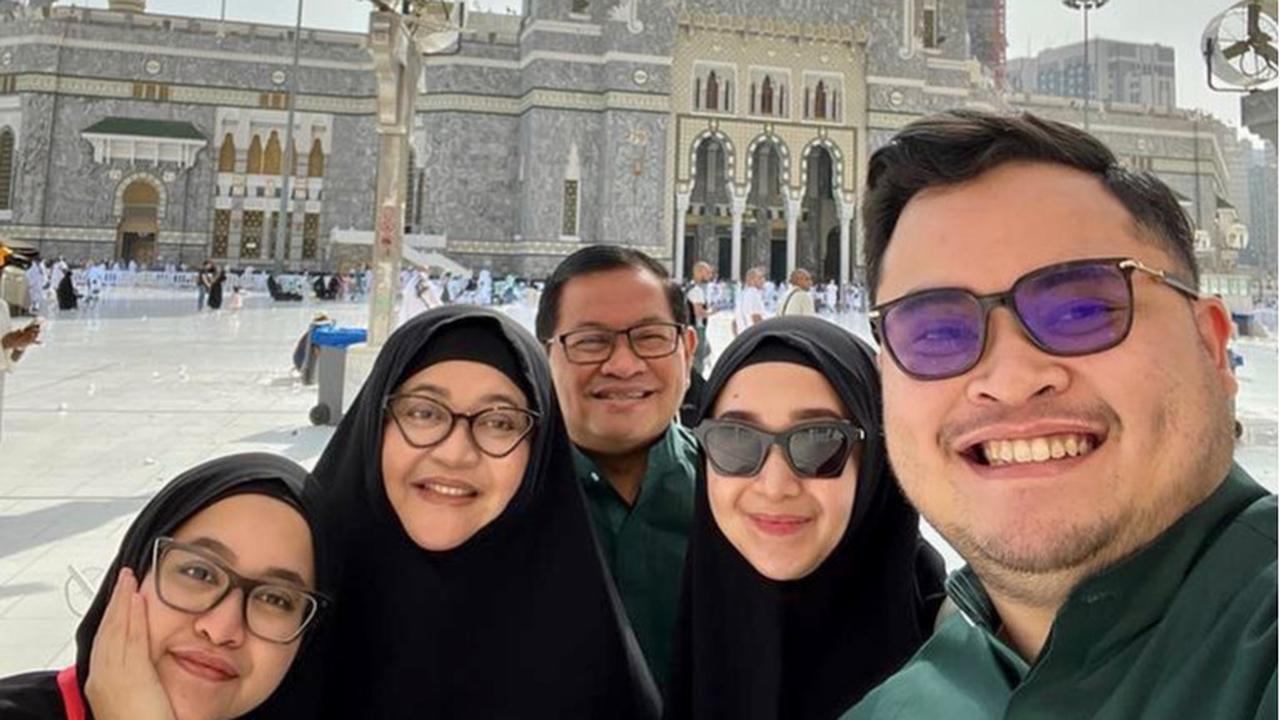 Pramono Anung dan Keluarga