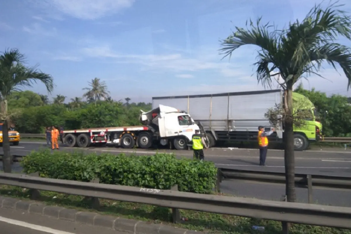 Kecelakaan Tol JORR