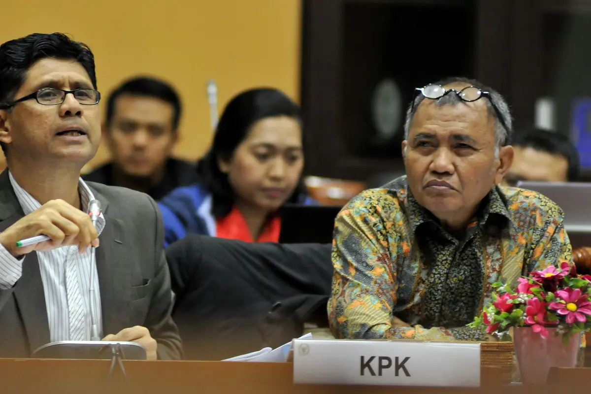 20160615-RDP-Komisi-III-KPK-Jakarta-Kasus-Sumber-Waras-JT