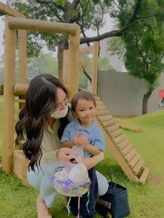 Anak Shandy Aulia Sekolah (Instagram/shandyaulia)