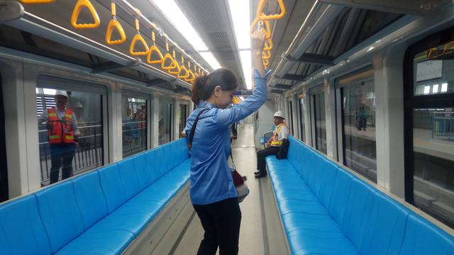 LRT Sepi Peminat, Kota Palembang Masih Macet Parah
