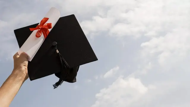 Ilustrasi mimpi, wisuda