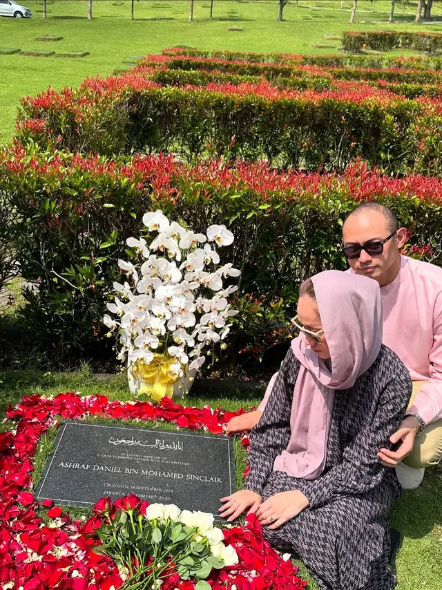 Gaya Bucin Romantis Bunga Citra Lestari dan Tiko Aryawardhana Selama Setahun Menikah, Dari Berwastra hingga Berbusana Muslim