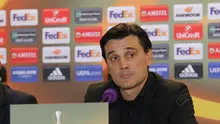 Pelatih AC Milan, Vicenzo Montella, menjawab pertanyaan awak media pada sesi jumpa pers, Rabu (13/9/2017) petang waktu setempat. (Bola.com/Reza Khomaini)