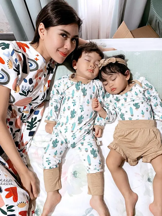 Syahnaz Sadiqah dan Jeje Govinda