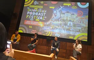 Deddy Corbuzier Ungkap Cara Bikin Orang Betah Dengar Podcast di Era Brain Rot