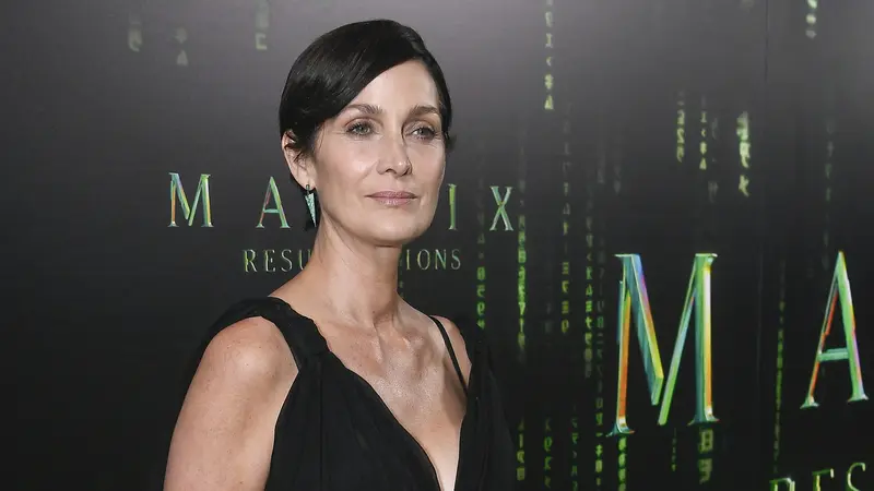 Carrie-Anne Moss