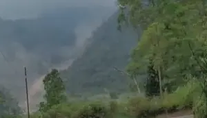 Viral Gunung Ranaka Longsor, Begini Penjelasan Bupati Manggarai