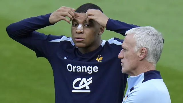 Foto: Tak Gunakan Topeng, Kondisi Kylian Mbappe saat Kembali Berlatih Bersama Prancis di Euro 2024