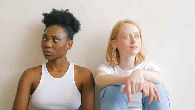 4 Zodiak yang Paling Buruk dalam Menjaga Pertemanan, Ada Kamu?