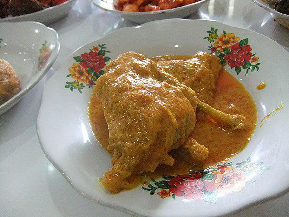 Ilustrasi Gulai Ayam.