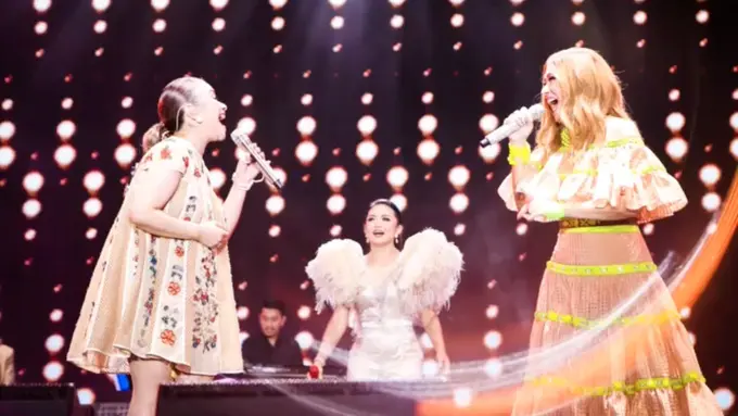 Erwin Gutawa dan 3 Diva Membius Synchronize Festival 2022