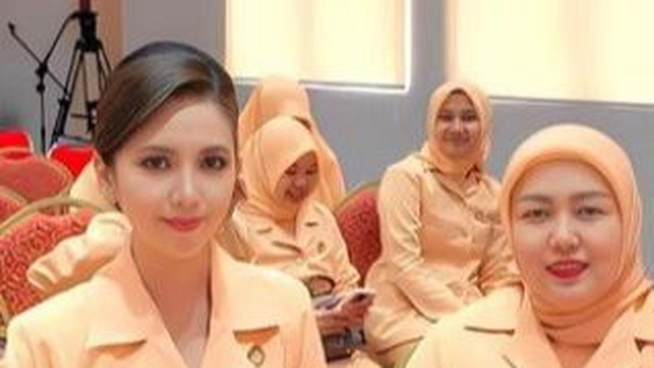 Heni Tania sendiri ternyata merupakan mantan model kelahiran tahun 1980. Heni disebut pernah merambah dunia hiburan dengan membintangi sinetron dan bergabung dalam grup musik.<br>