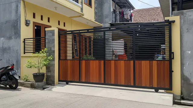 Inspirasi Pagar untuk Rumah di Gang Sempit