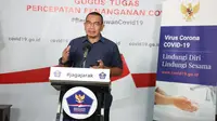 Staf Khusus Menteri BUMN, Arya Mahendra Sinulingga menyampaikan, ada 20 alat PCR untuk diagnosis Corona COVID-19 saat konferensi pers di Graha BNPB, Jakarta, Rabu (8/4/2020). (Dok Badan Nasional Penanggulangan Bencana/BNPB)