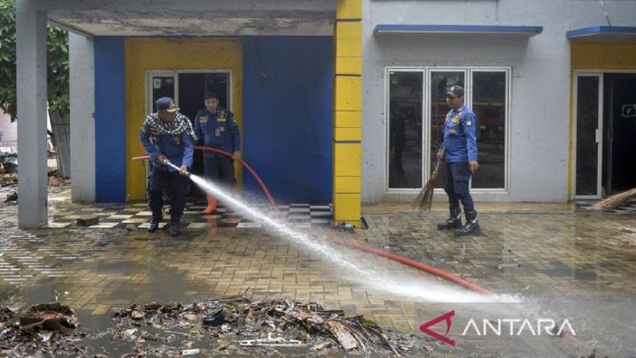 DPRD Tangerang Tekankan Pengobatan Gratis Pasca Banjir, Pastikan Kesehatan Warga Terjaga