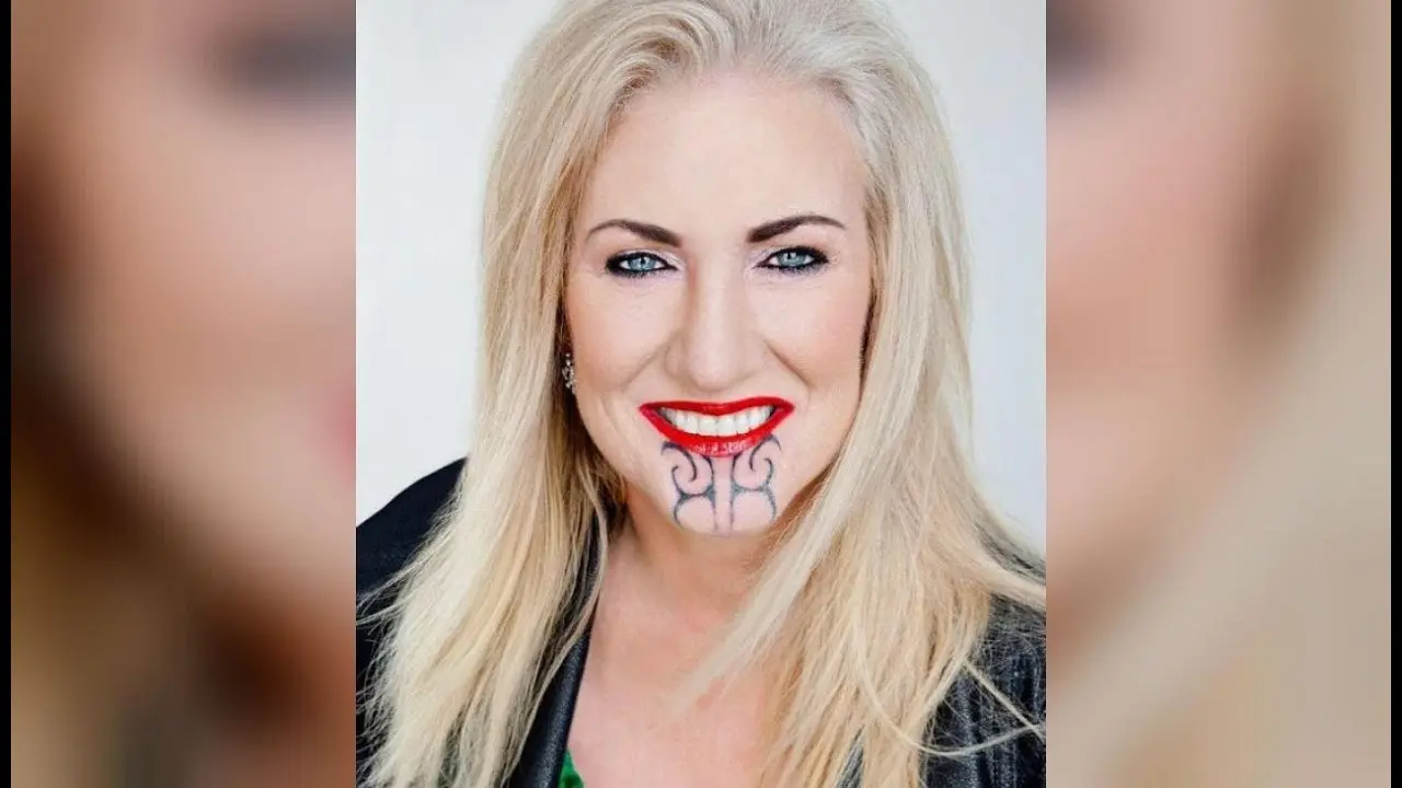 Sally Anderson, wanita kulit putih yang dianggap melecehkan seni rajah suku Maori di Selandia Baru (AFP)