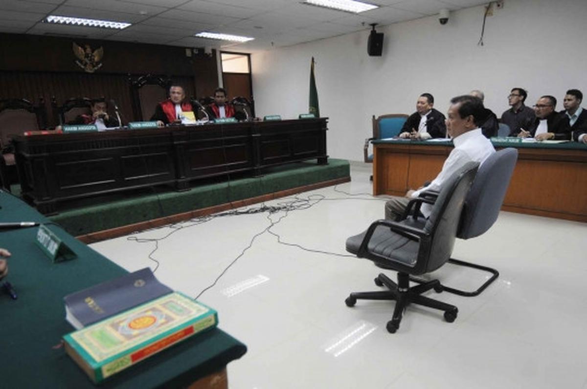 Politisi PDIP Ardiansyah jalani sidang perdana terkait suap batubara