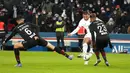 Pemain Paris Saint-Germain Kylian Mbappe mencetak gol ke gawang Rennes pada pertandingan sepak bola League One Prancis di Stadion Parc des Princes, Paris, Prancis, 11 Februari 2022. Paris Saint-Germain menang 1-0. (AP Photo/Michel Euler)